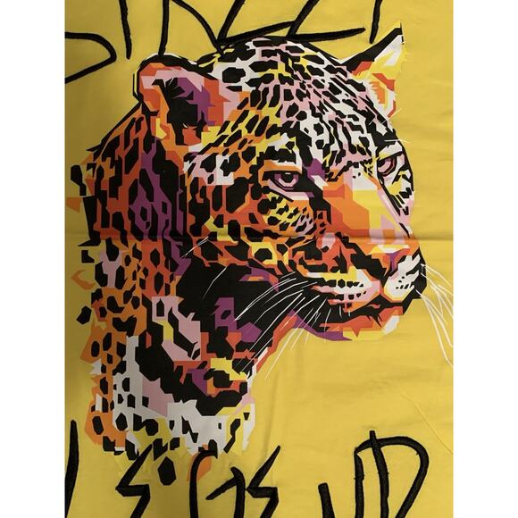 Switch Remarkable Men's LG Street Legend Jaguar Graphic Print T-Shirt MSRP $50 - Picture 2 of 9